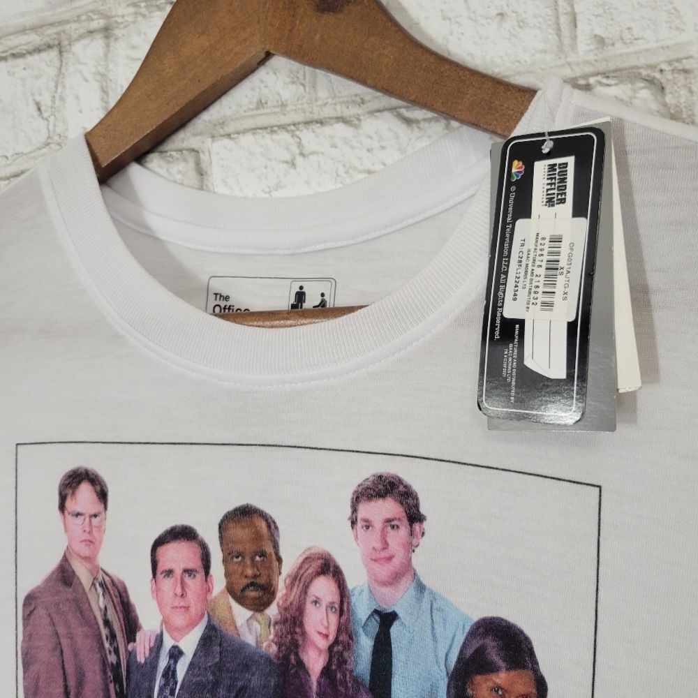 NWT The Office graphic tee - Picture 6 of 11